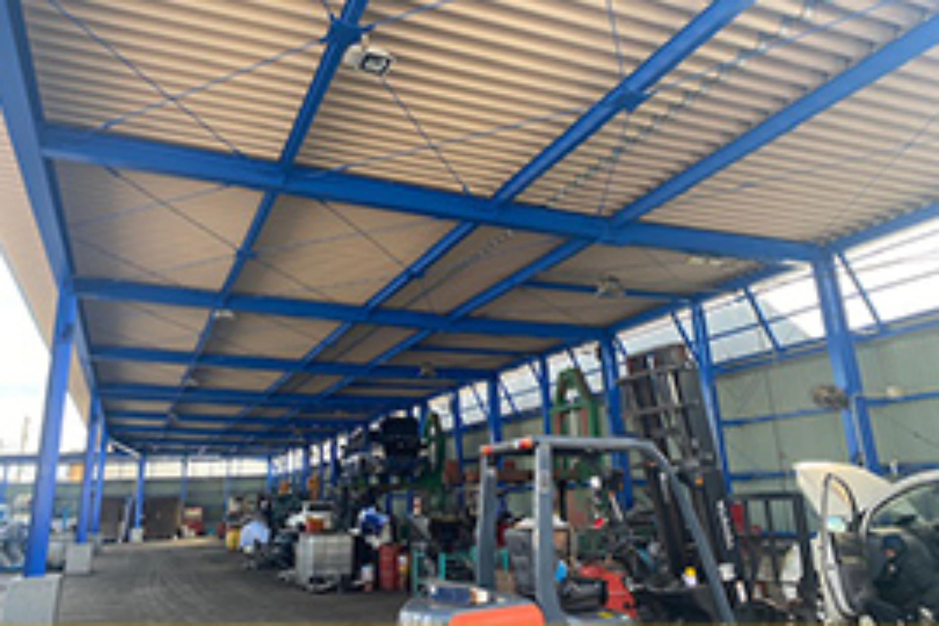 工場照明の画像